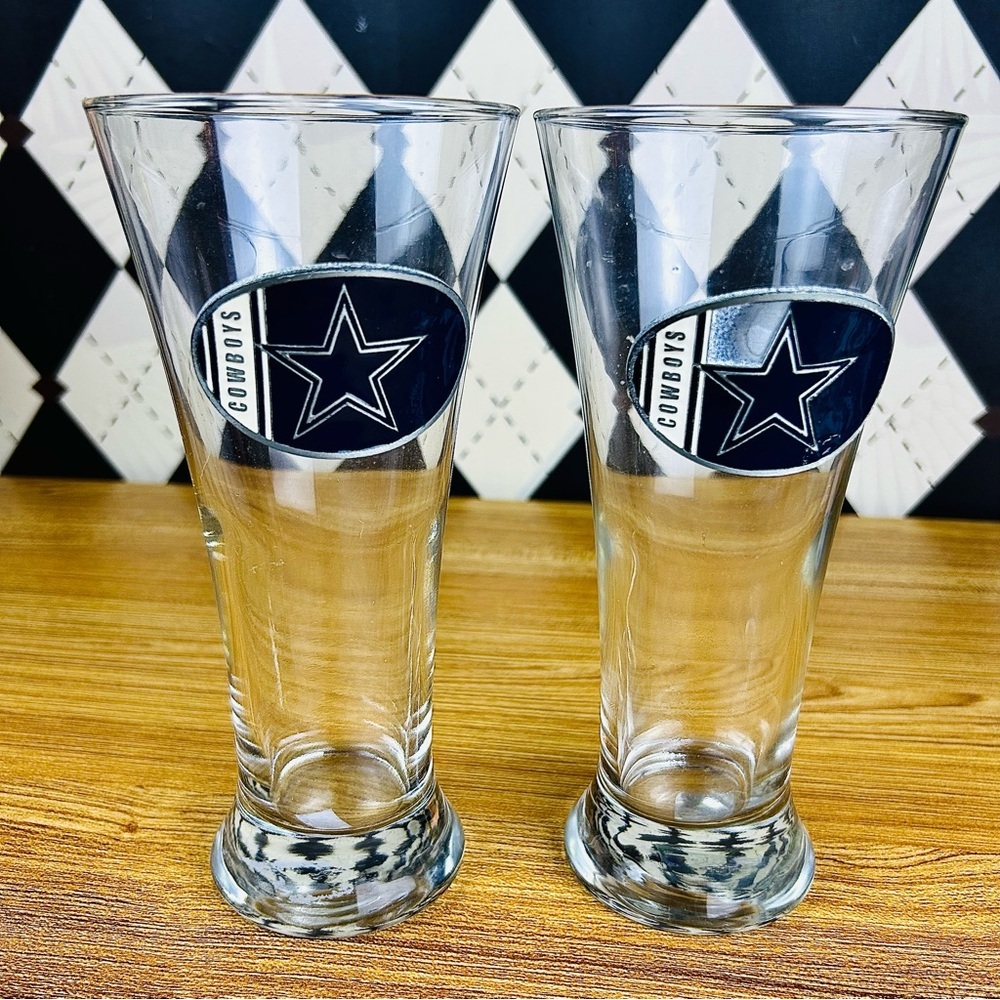Dallas Cowboys 3D Medallion Pilsner Glasses,
 NFL Logo Beer Glassware‎